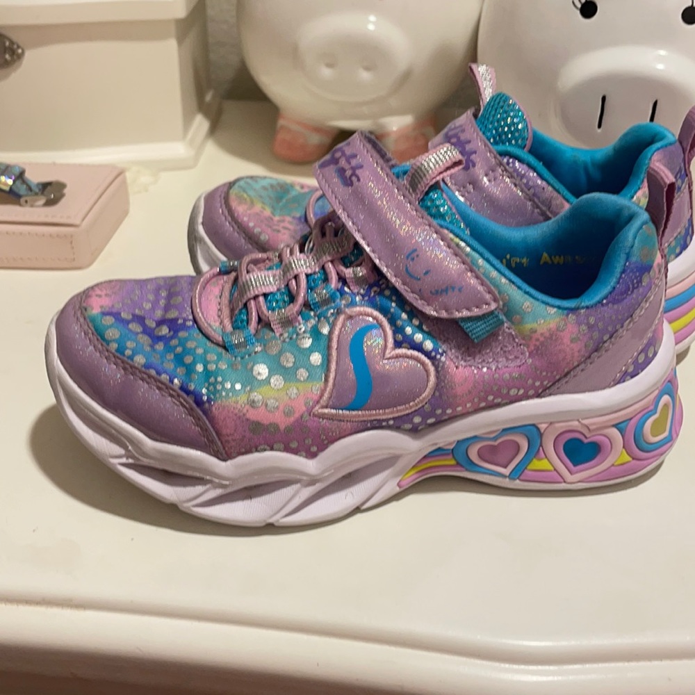 Skechers Heart Lights!